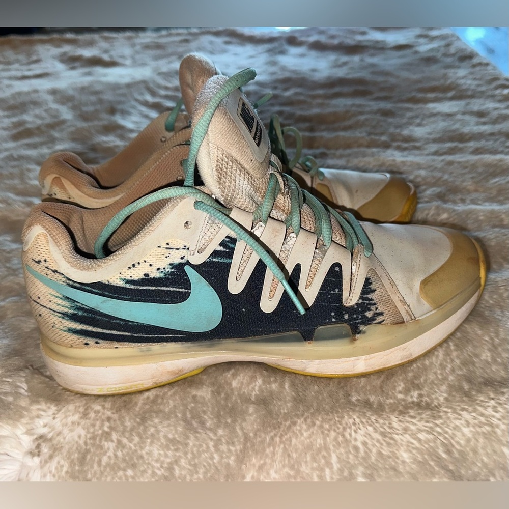 Nike Vapor 9.5 Tour Men's Tennis Shoes White Blue Yellow Size 7.5 Clay Court